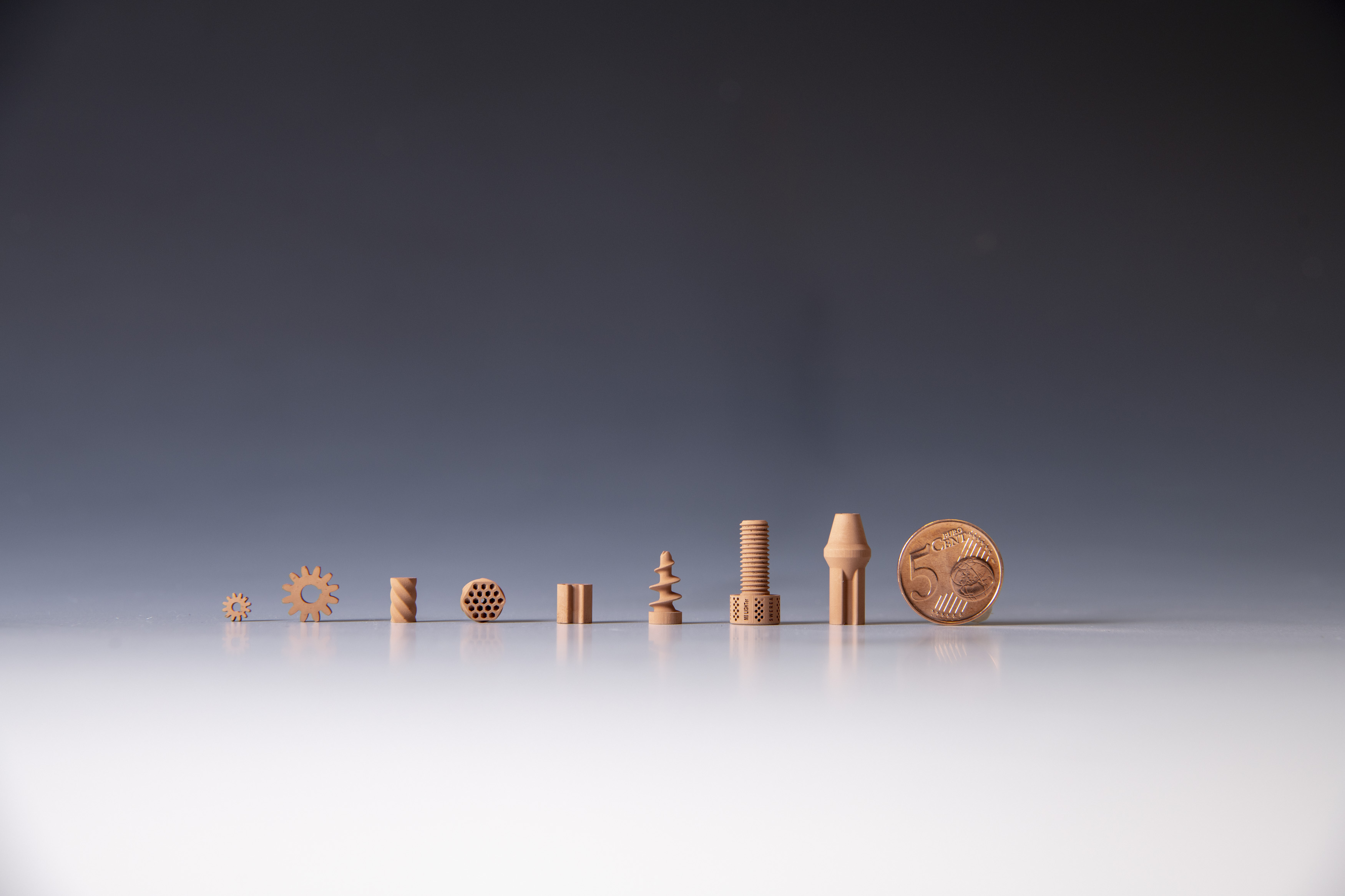 Additive Manufacturing System for Extreme Applications in Space